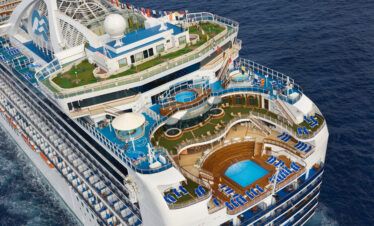 Croisière Caraïbes St-Valentin 2027 à bord du Crown Princess